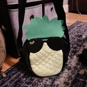 NWOT ~ VS PINK *Rare* Pineapple Lunchbag/cooler